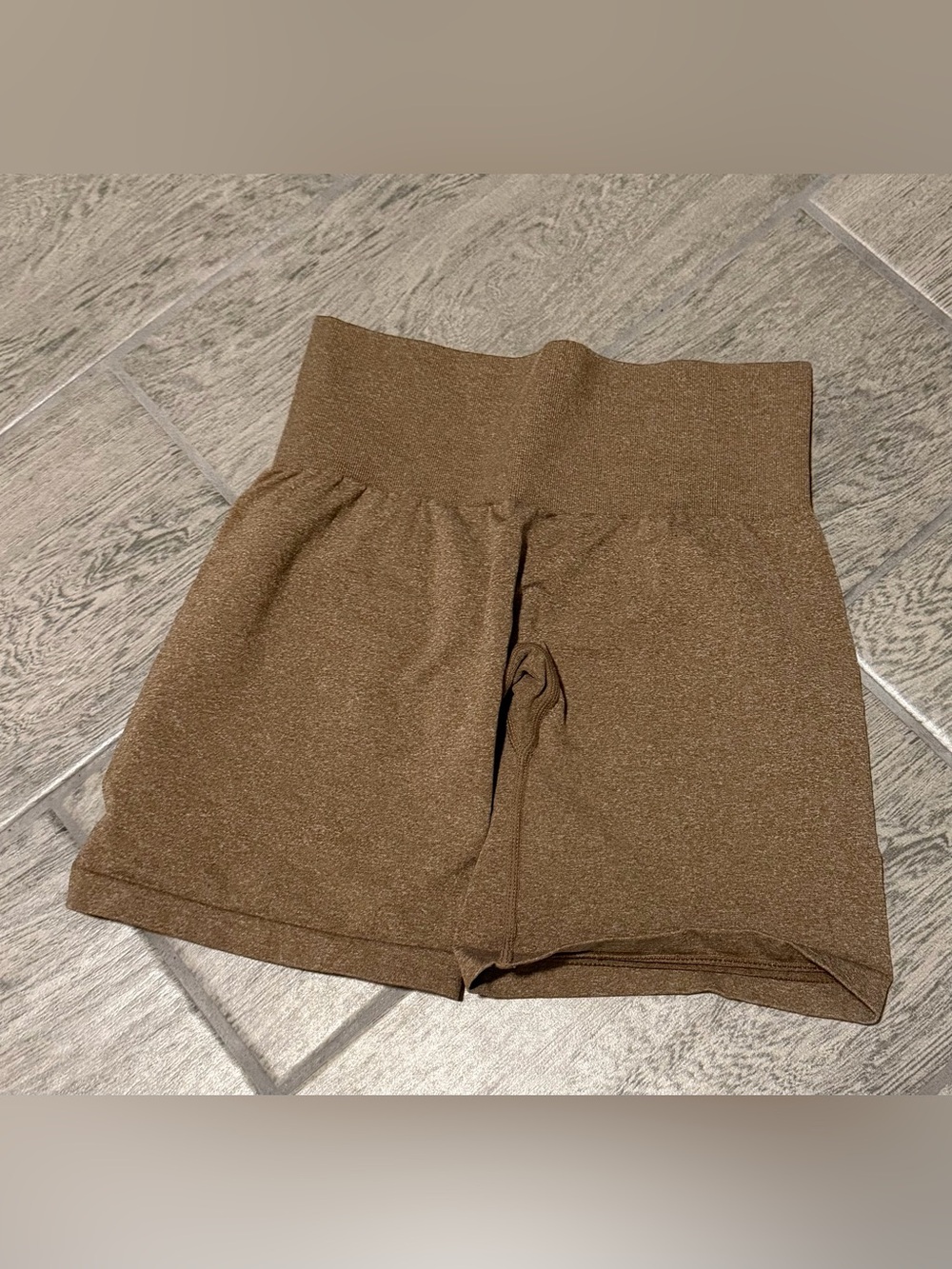 NVGTN Women’s High-Waist Brown Bike Shorts